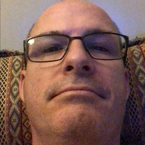 Meet your Posher, Ray